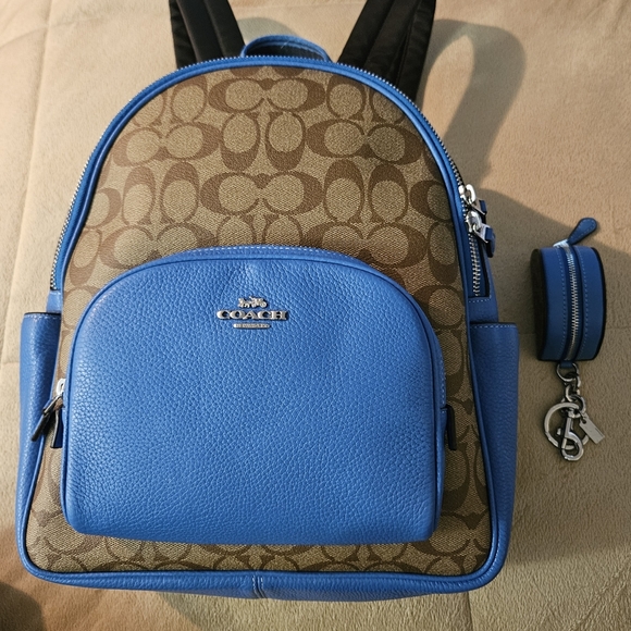 Coach backpack+mini charm - Picture 4 of 8